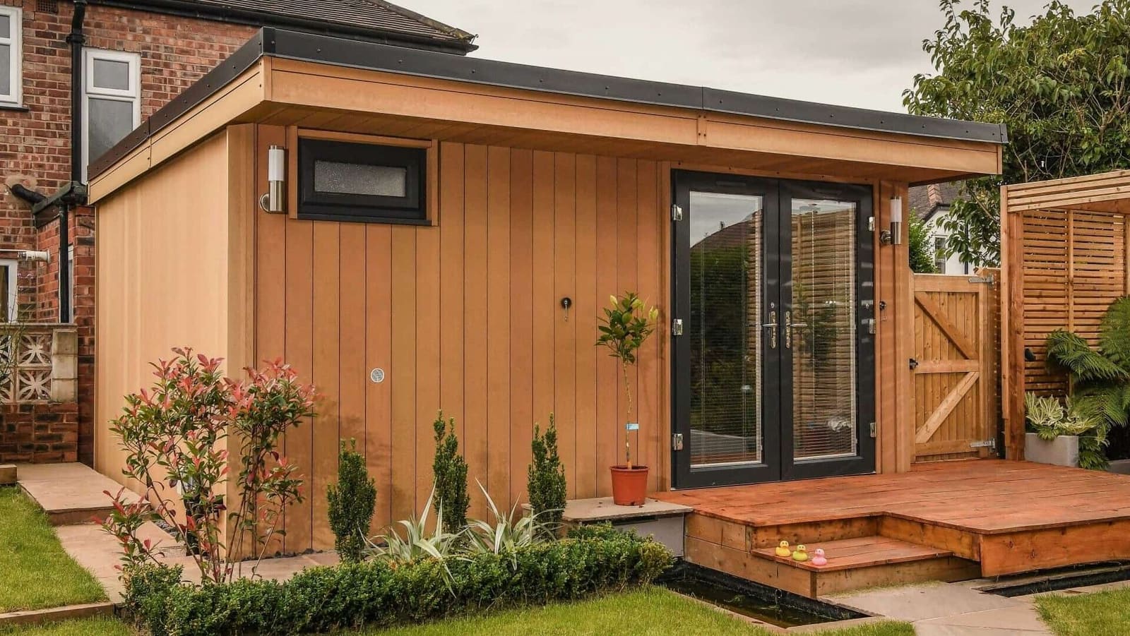 Garden Rooms by LB Construction